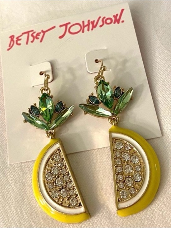 Betsey Johnson Jewelry - BETSEY JOHNSON Sparkling Bejeweled Lemon Slice Enamel & Crystal Earrings NEW NWT